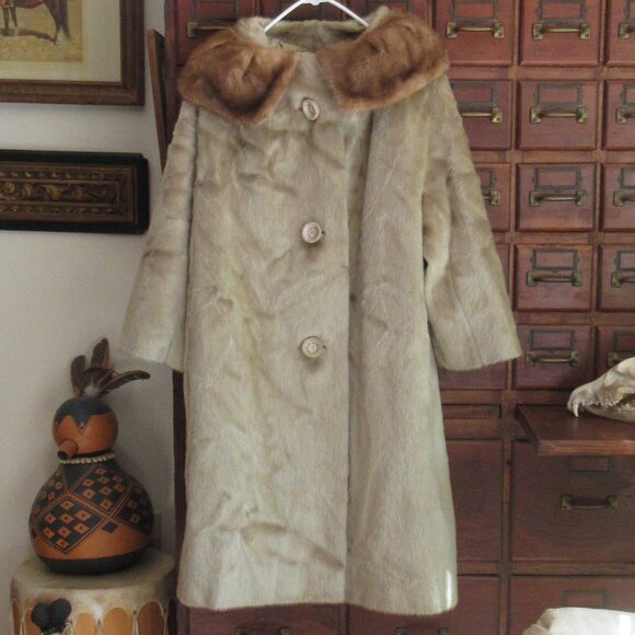 Soft Tan Faux Fur Coat w/ Mink Collar S/M